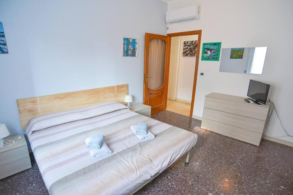 Larte Al Mare Vicino Spiaggia Con Ac E Wifi Διαμέρισμα Σαβόνα Εξωτερικό φωτογραφία